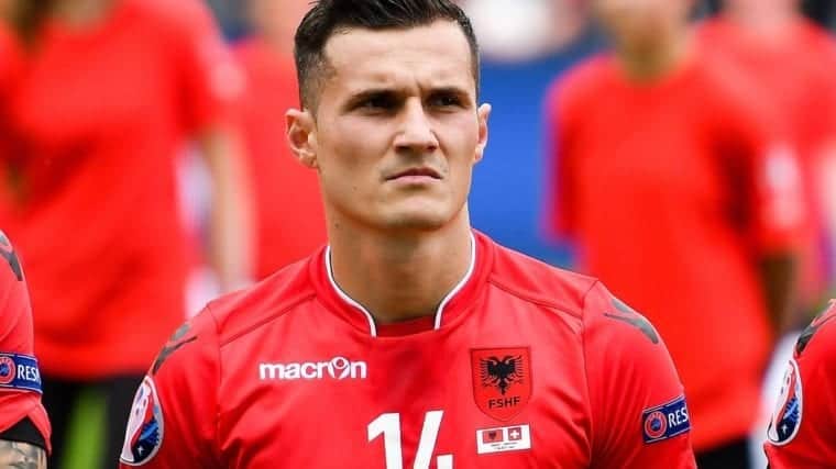 Taulant Xhaka - Lojtarët shqiptarë më të paguar